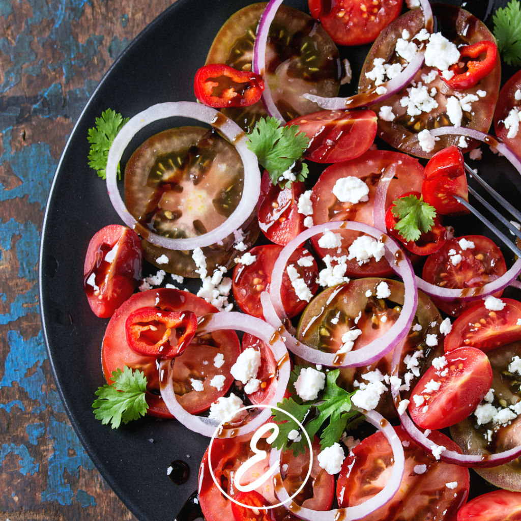 Simple Spanish Tomato and Onion Salad Recipe