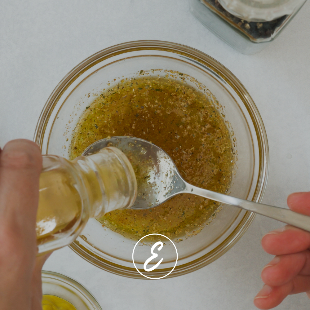 Homemade Salad Dressings (And What to Use Them On)